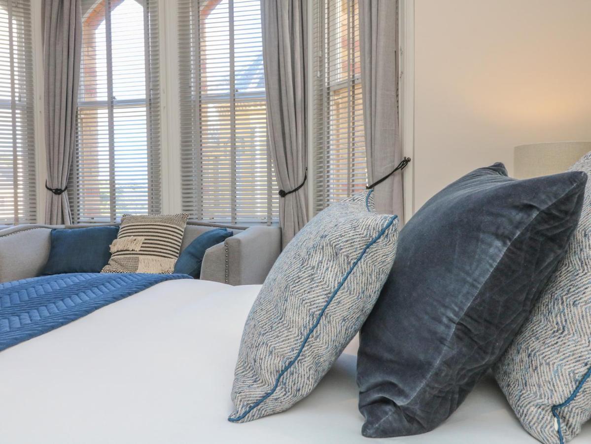 7 Belgrave Apartments Ilfracombe Ngoại thất bức ảnh